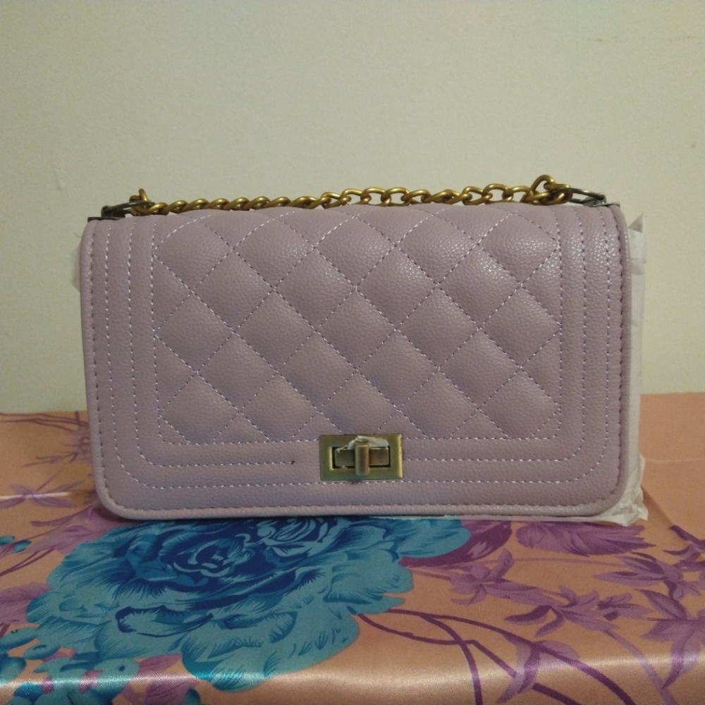 NWT Alfa Quilted Lavender Handbag